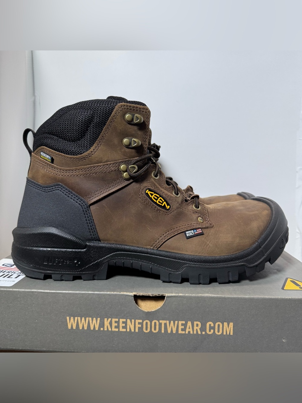 KEEN Mens Independence 6" WP Work Boots 14EE Dark Earth/Black Waterproof NEW/Box